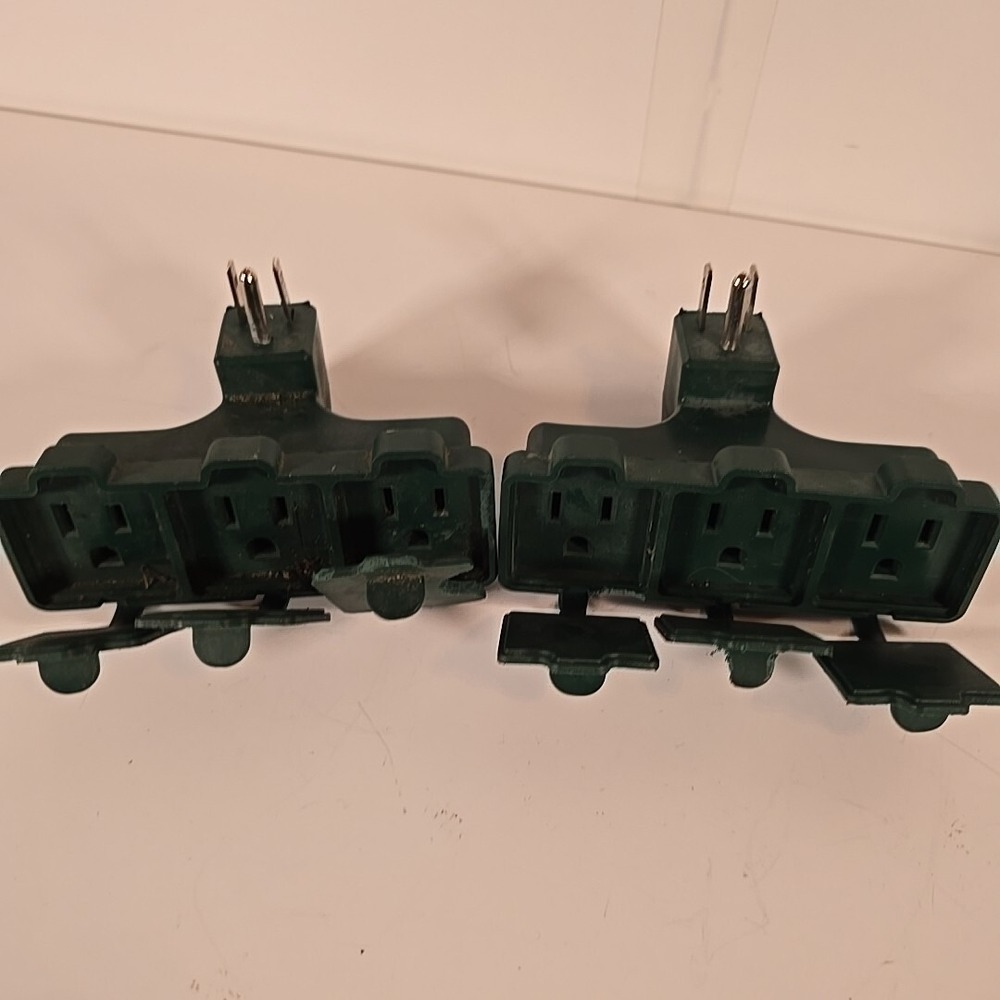 (2) Litesun LT-2 3-Prong Green 3 Outlet Power Adapter Surge Current Pr